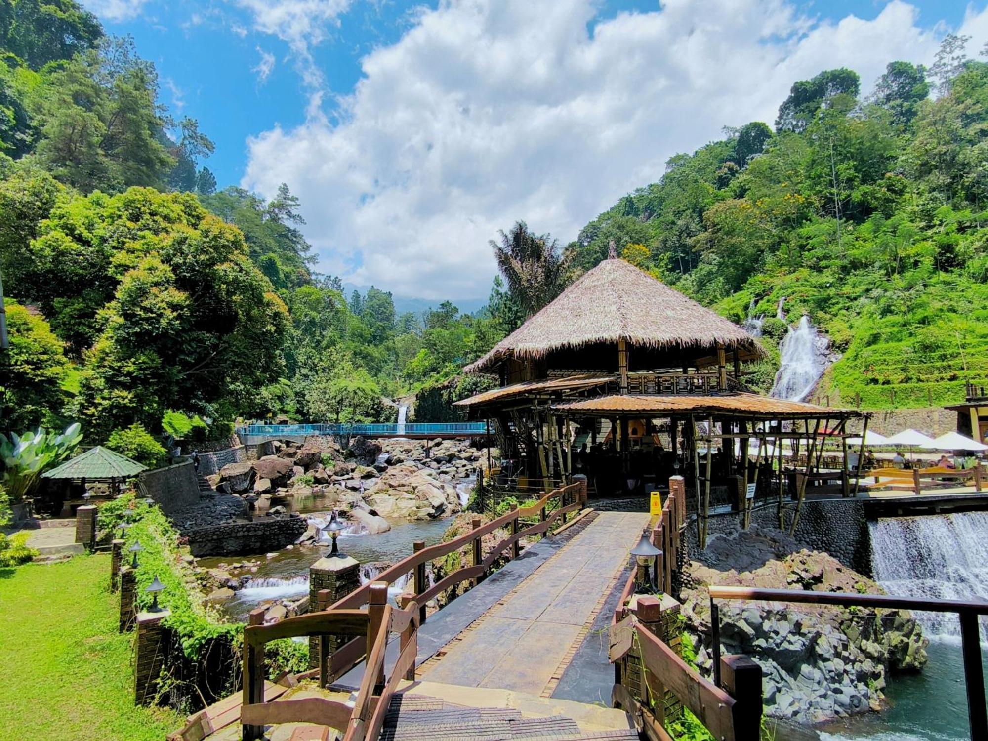 Bayan Village Baturraden Kültér fotó