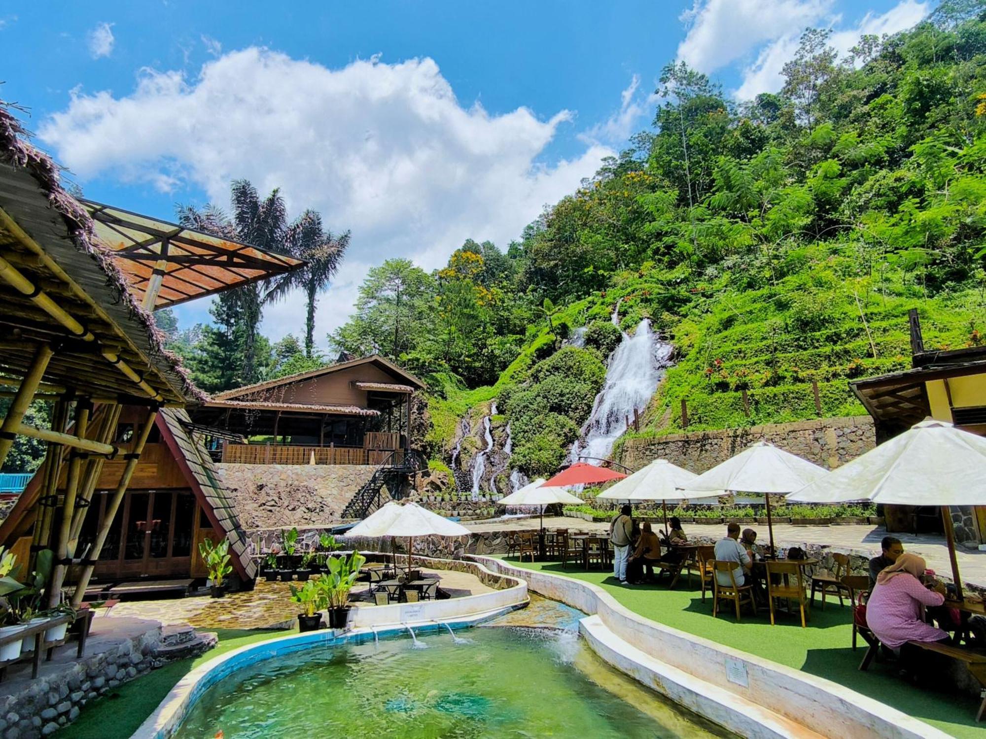 Bayan Village Baturraden Kültér fotó